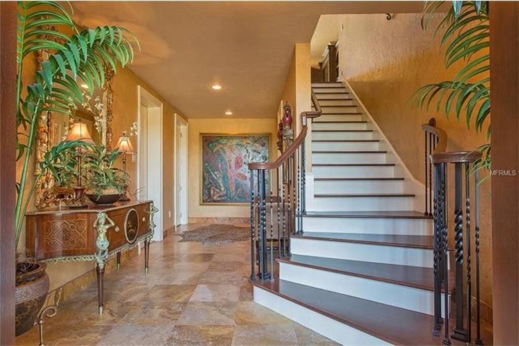Large Mediterranean Oasis - Water Views & Pool Clearwater Beach Zewnętrze zdjęcie